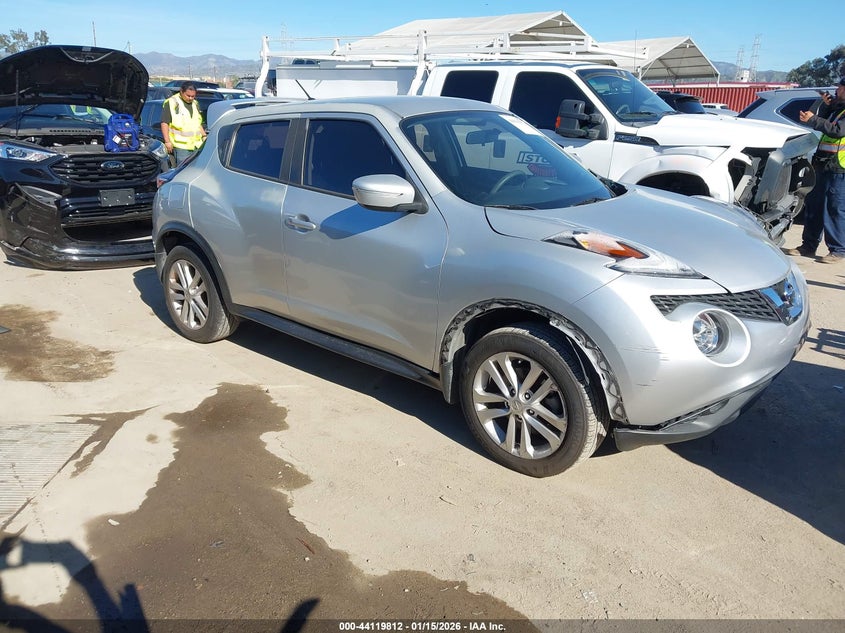 2017 Nissan Juke S