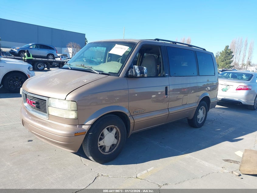 2001 GMC Safari Sle