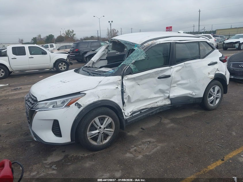 2024 Nissan Kicks S Xtronic Cvt