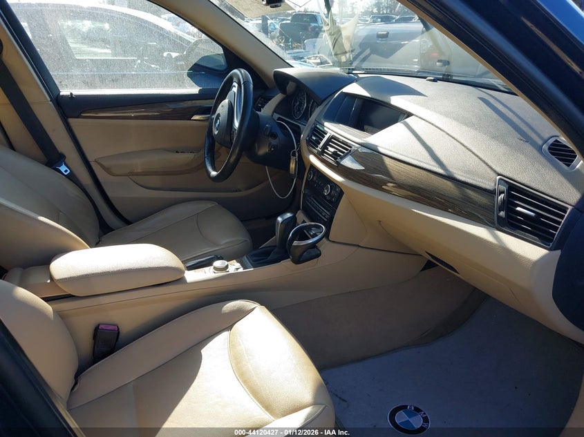 2014 BMW X1 auction photo 5