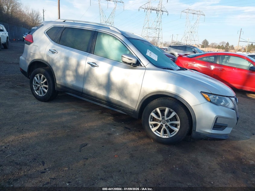 2017 Nissan Rogue Sv