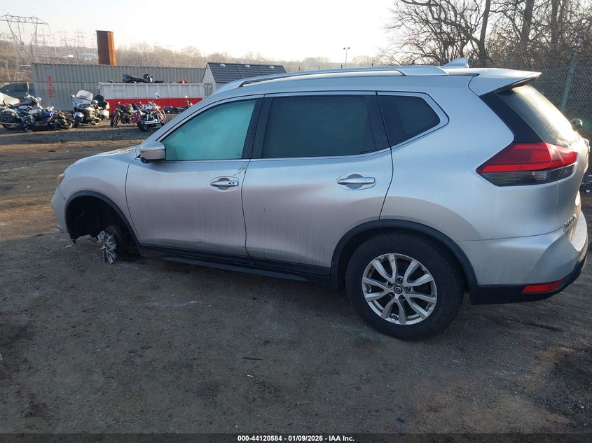 2017 Nissan Rogue Sv