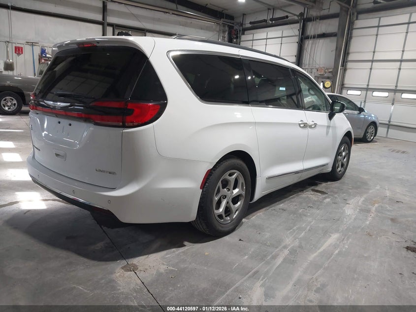 2023 Chrysler Pacifica Limited