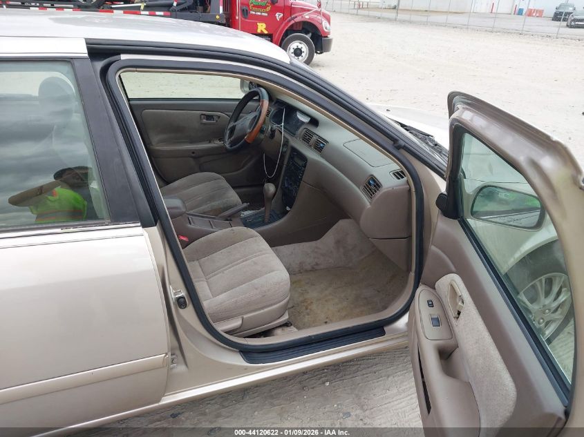 2000 Toyota Camry Le