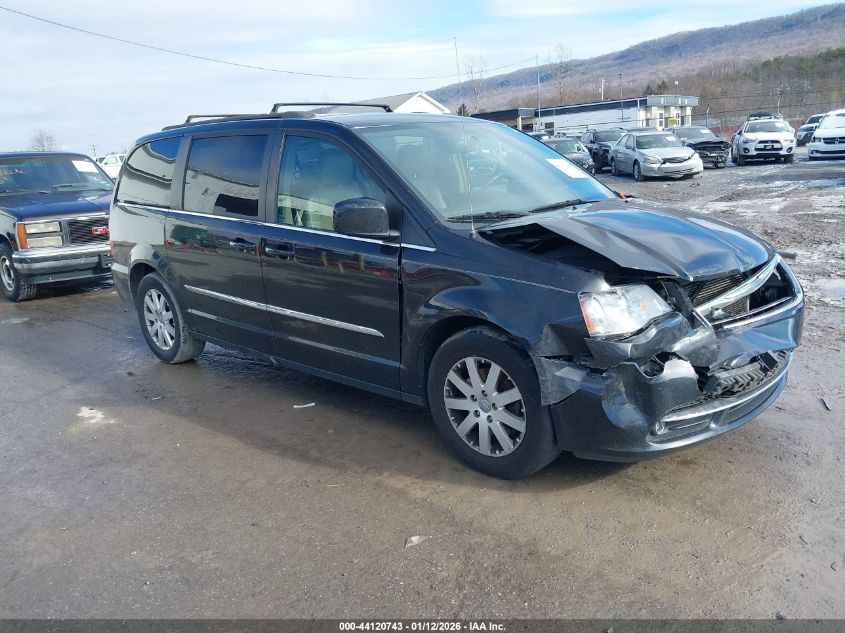 2015 Chrysler Town & Country Touring