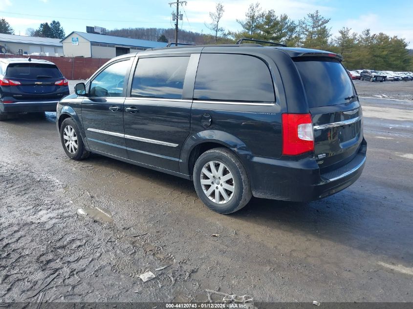2015 Chrysler Town & Country Touring