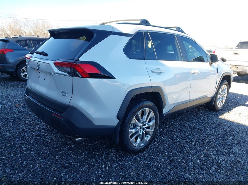 2024 Toyota Rav4 Xle Premium