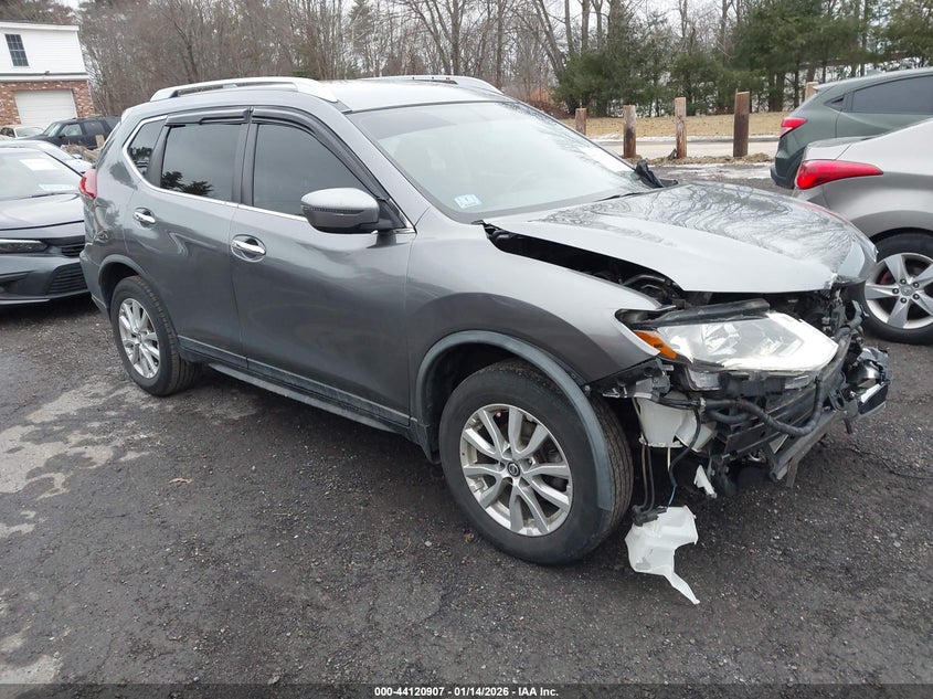 2018 Nissan Rogue Sv