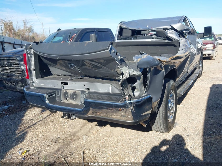 2024 Ram 2500 Tradesman 4X4 8' Box