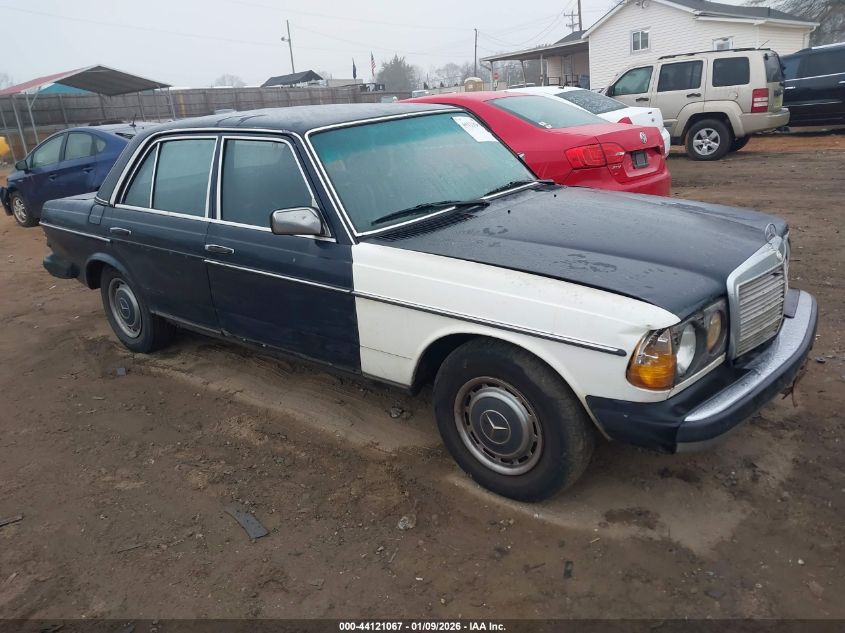 1981 Mercedes-Benz 240
