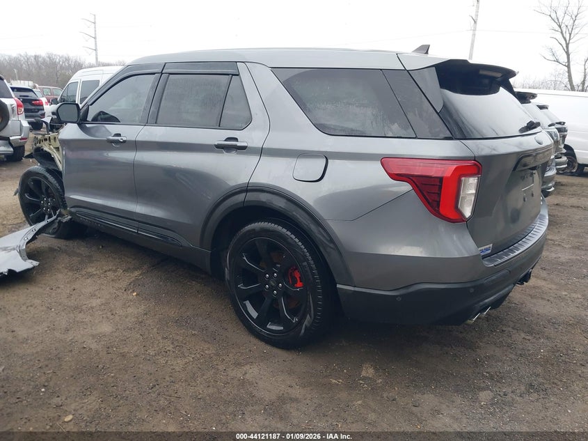2022 Ford Explorer St