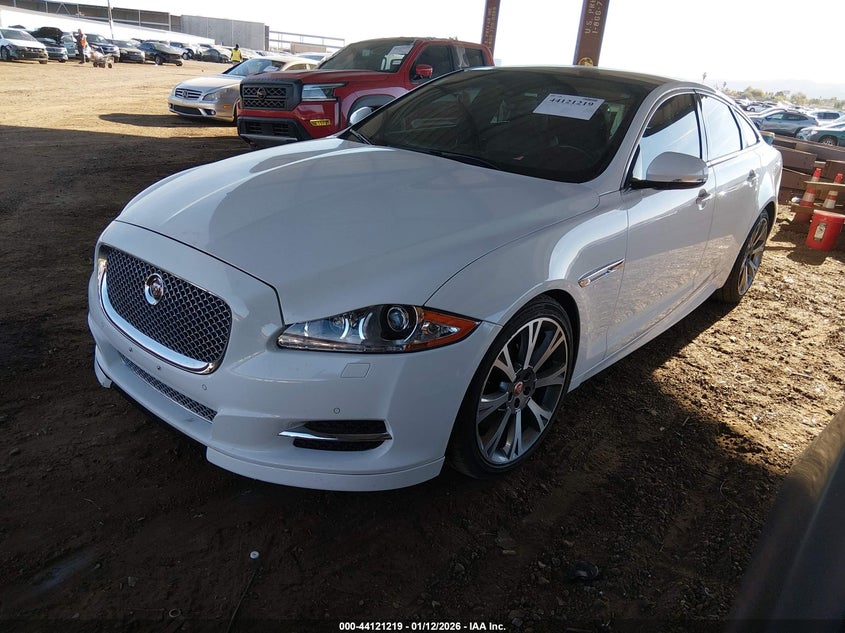 2015 Jaguar Xj