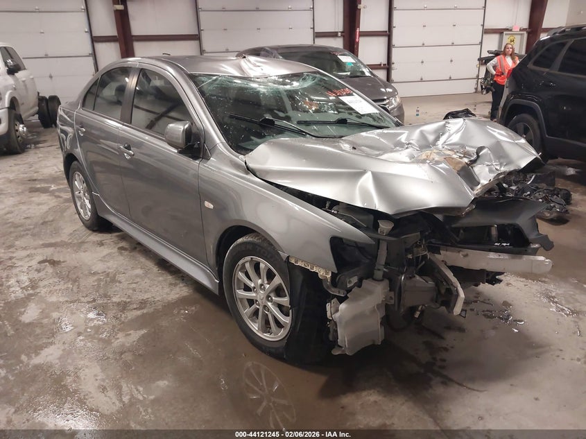 2013 Mitsubishi Lancer Es