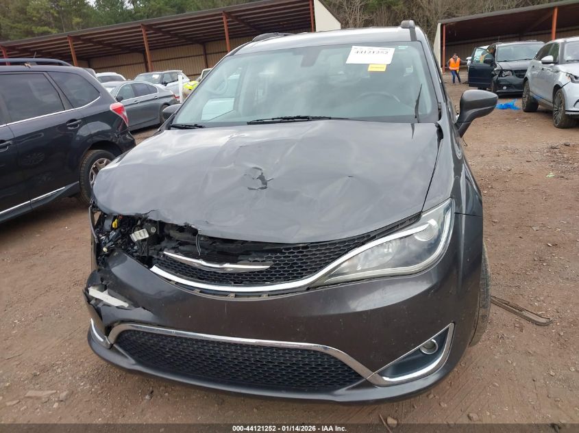 2017 Chrysler Pacifica Touring-L VIN: 2C4RC1BG9HR526563 Lot: 44121252