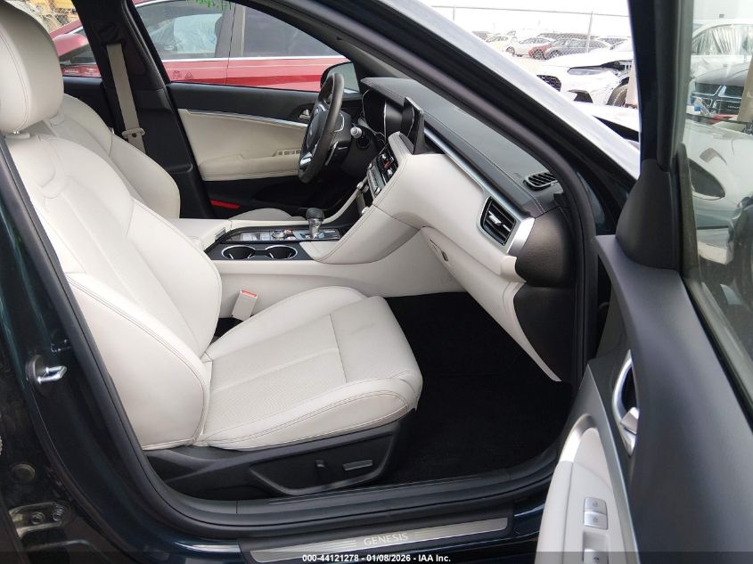 2025 Genesis G70 - KMTG34SC4SU154048