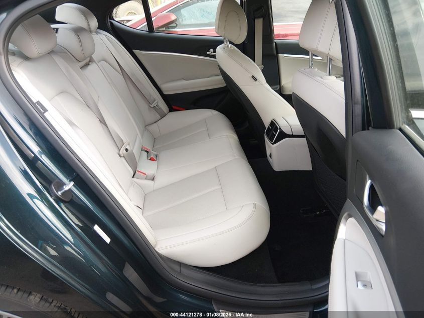 2025 Genesis G70 - KMTG34SC4SU154048