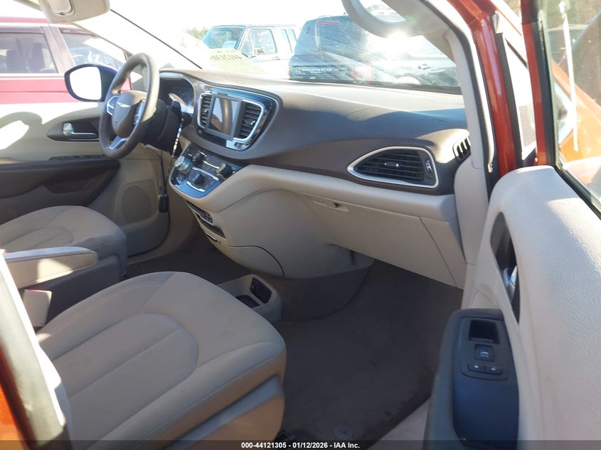 2018 Chrysler Pacifica L