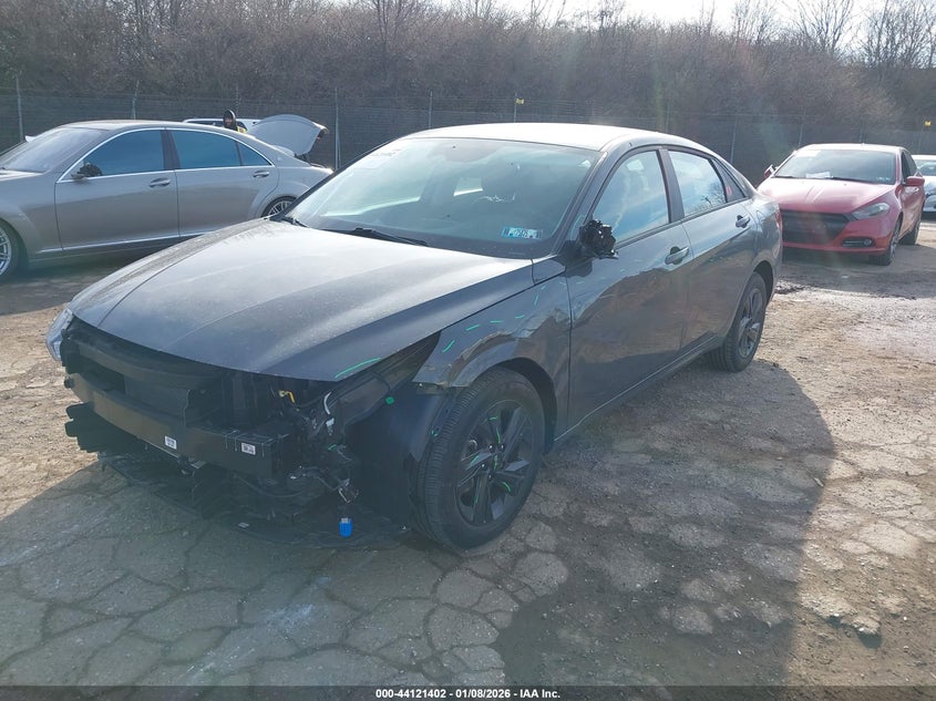 2023 Hyundai Elantra Sel