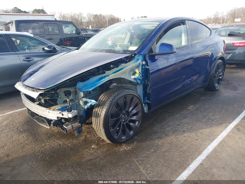 2024 Tesla Model Y Performance Dual Motor All-Wheel Drive
