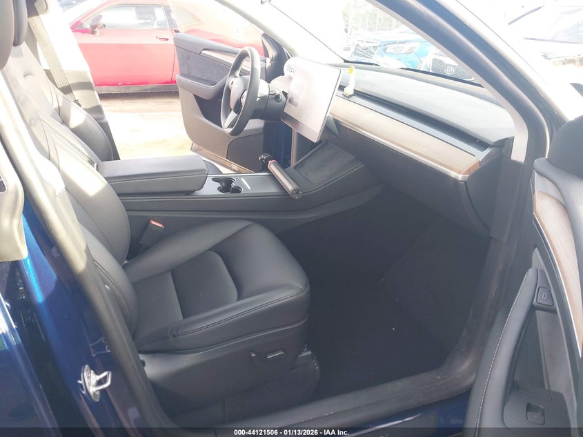 2024 Tesla Model Y Performance Dual Motor All-Wheel Drive