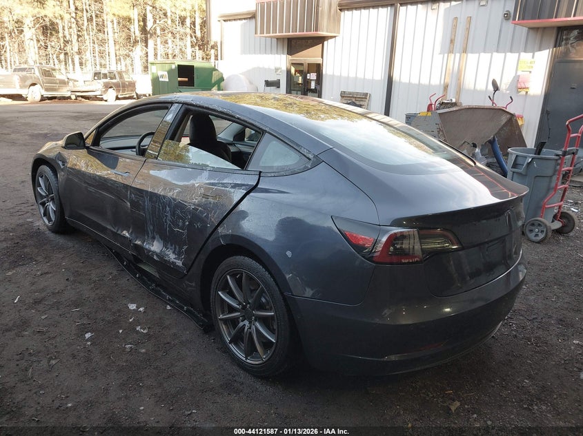 2022 Tesla Model 3 Long Range Dual Motor All-Wheel Drive
