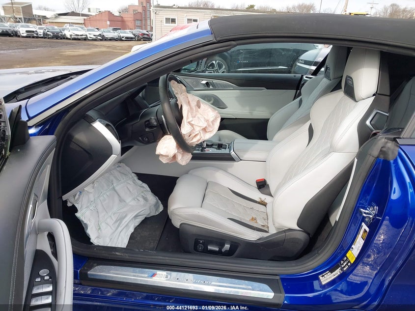 2023 BMW M8 Cabriolet Competition