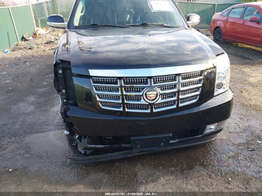 2014 CADILLAC ESCALADE SPORT UTILITY VEHICLE 6.2L V-8 VVT, 403HP