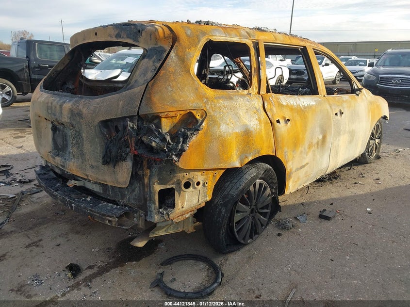 2017 Nissan Pathfinder Platinum/S/Sl/Sv