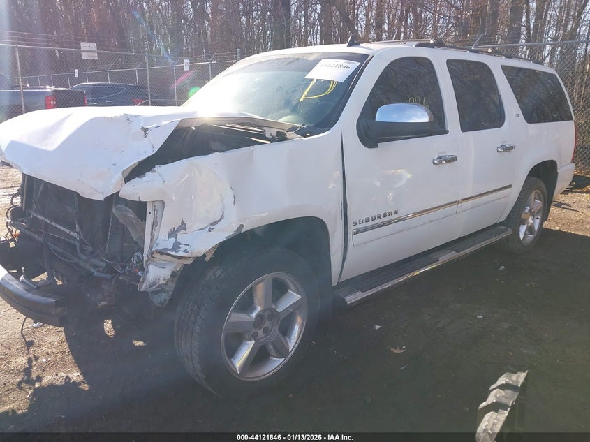 2013 Chevrolet Suburban 1500 Ltz