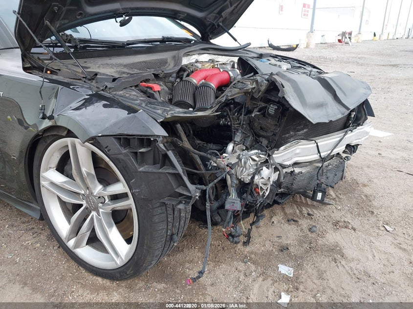 2015 Audi S7 4.0T VIN: WAUW2AFC8FN015625 Lot: 44122020