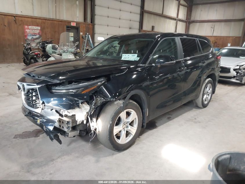 2023 Toyota Highlander Le