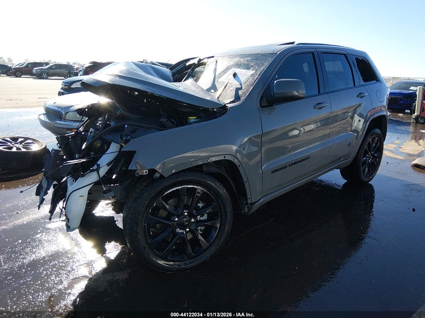 2021 Jeep Grand Cherokee Laredo