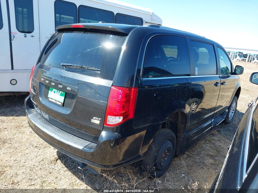 Vin: 2c7wdgcg1kr779159, lot: 44617983, dodge grand caravan sxt 20194