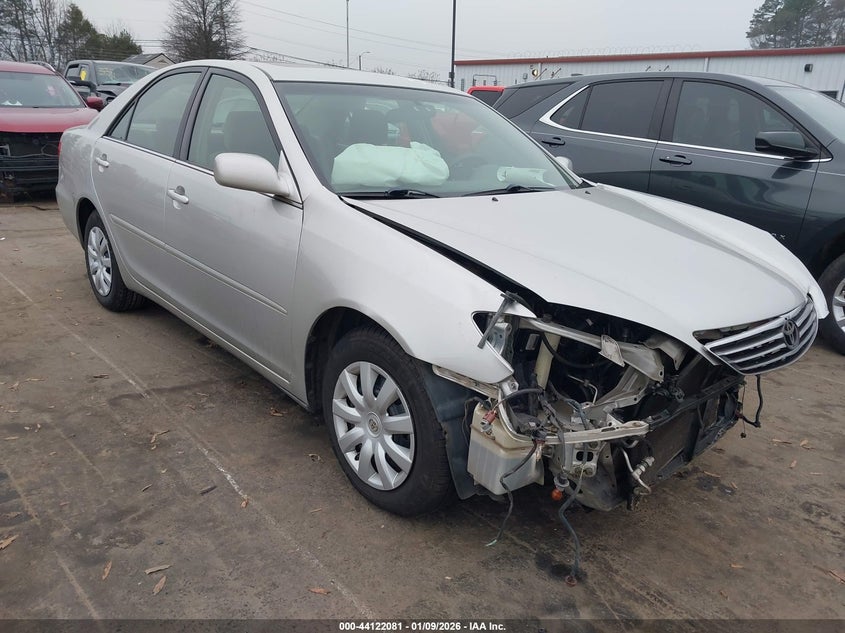 2005 Toyota Camry Le