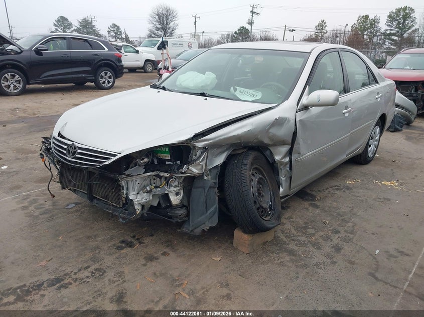 2005 Toyota Camry Le