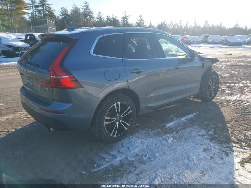 2021 Volvo Xc60 T5 Momentum