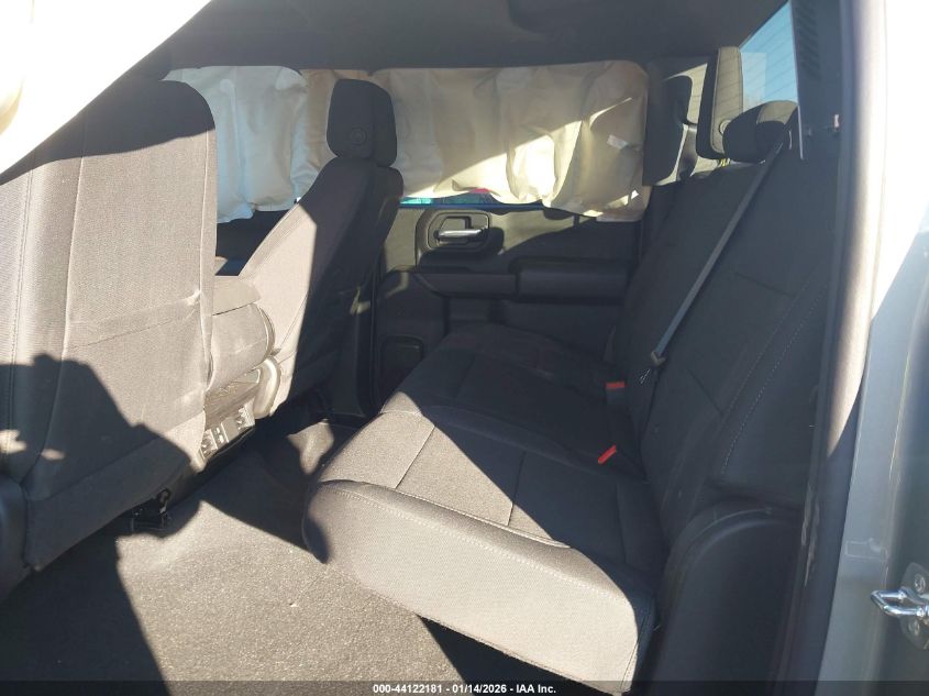 2026 Chevrolet Silverado 2500Hd , Standard Bed, Custom, 4Wd VIN: 2GC4KMEY6T1127961 Lot: 44122181