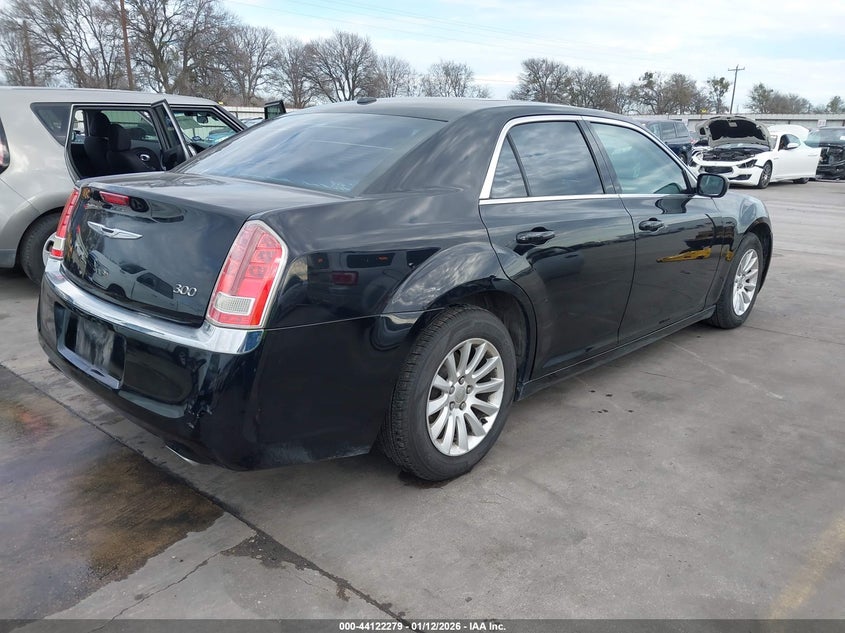 2013 Chrysler 300 Motown