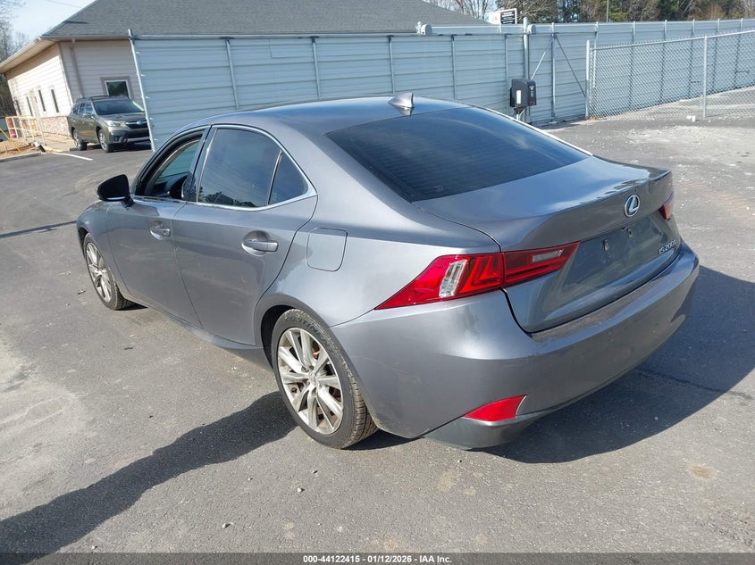 Vin: jthba1d2xg5018573, lot: 44618324, lexus is 200t 20163