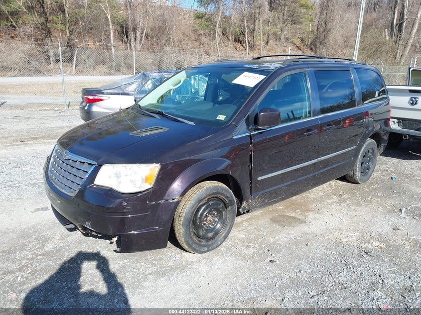 2010 Chrysler Town & Country Touring Plus