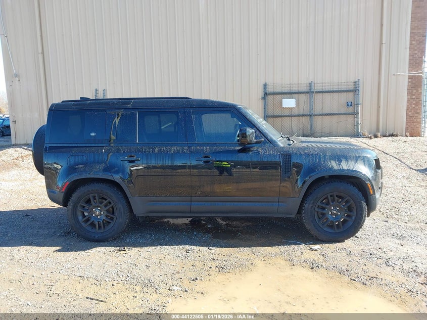 2021 Land Rover Defender 110 S VIN: SALEJERX4M2057577 Lot: 44122505