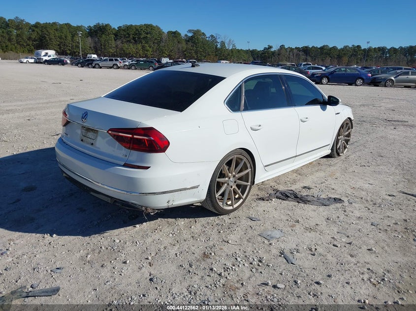 VIN 1VWDT7A3XHC058179 2017 VOLKSWAGEN PASSAT 1.8T R-LINE