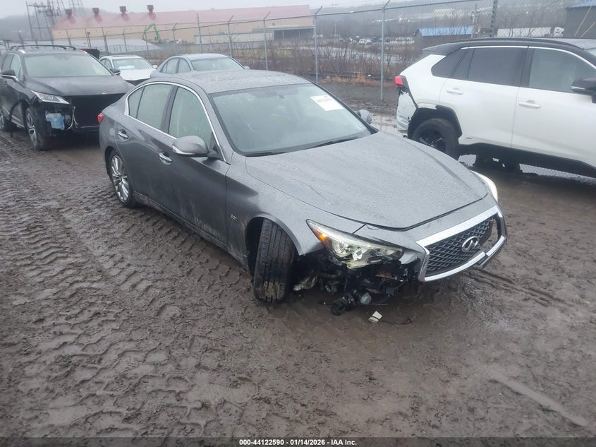 2018 Infiniti Q50 3.0T Luxe