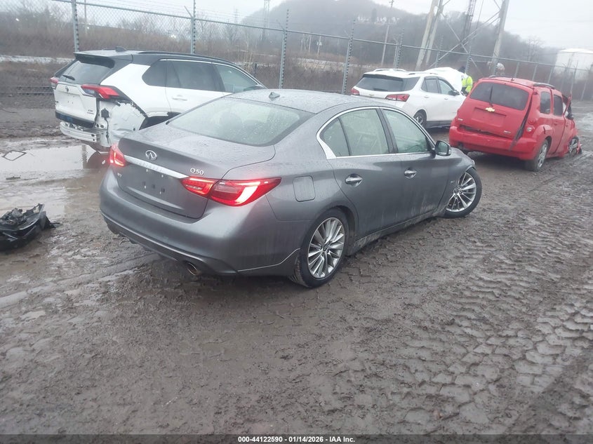 2018 Infiniti Q50 3.0T Luxe