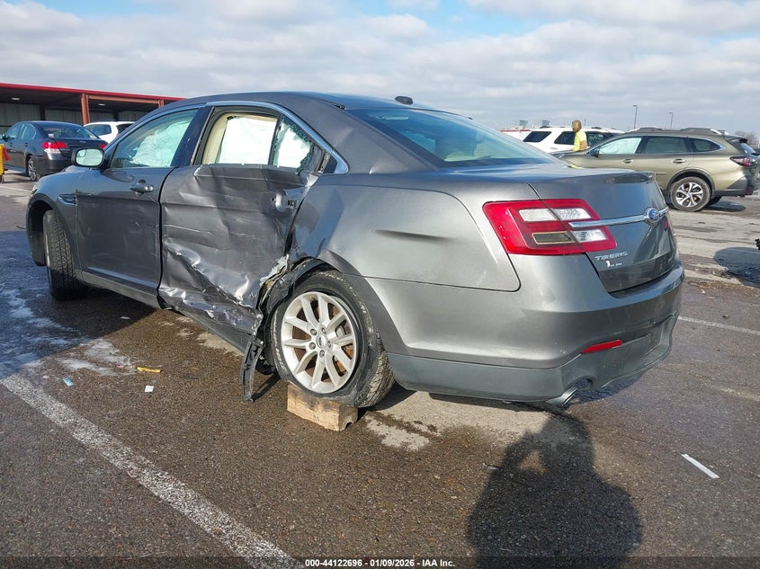 2014 Ford Taurus Se