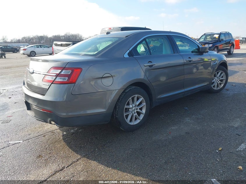 2014 Ford Taurus Se