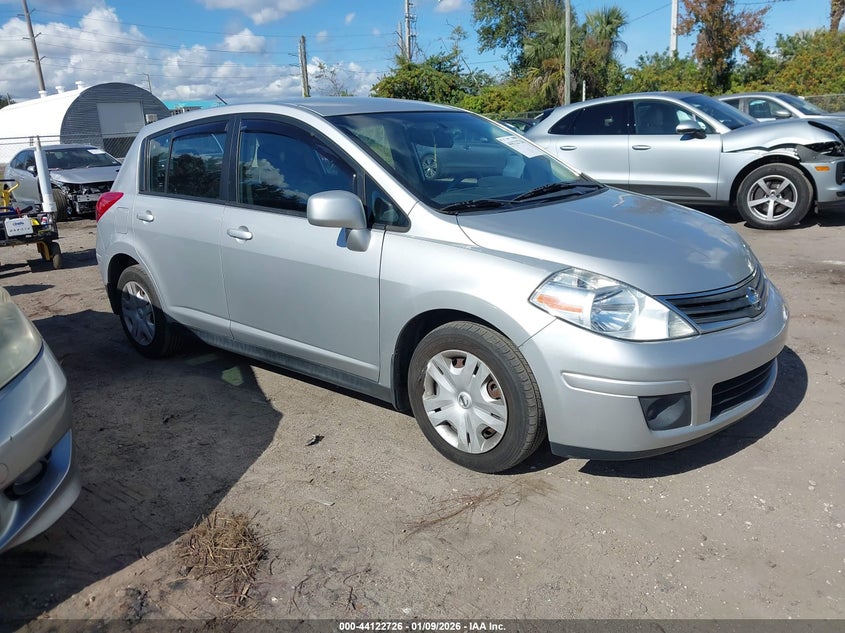 2011 Nissan Versa 1.8S