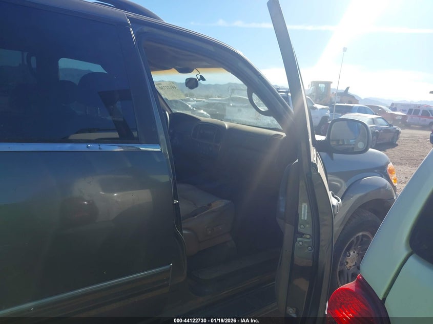 2003 Toyota Sequoia Limited V8