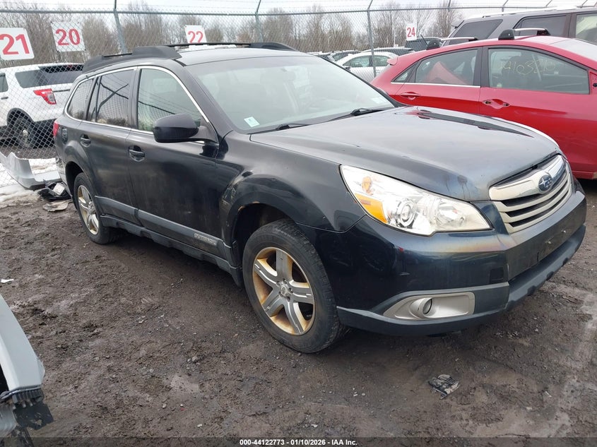 SUBARU OUTBACK 2010. Lot# 44122773. VIN 4S4BRBCC1A3338812. Photo 1