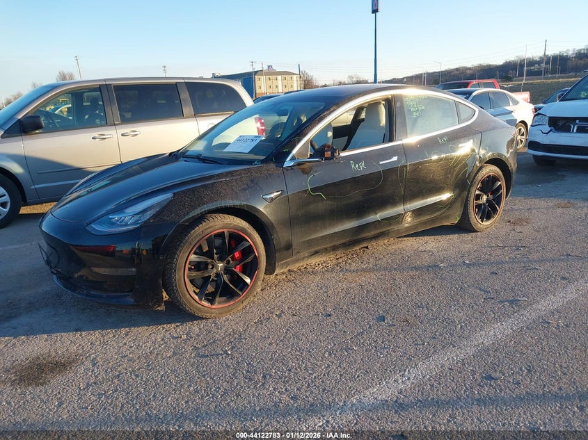 2018 Tesla Model 3 Long Range/Performance